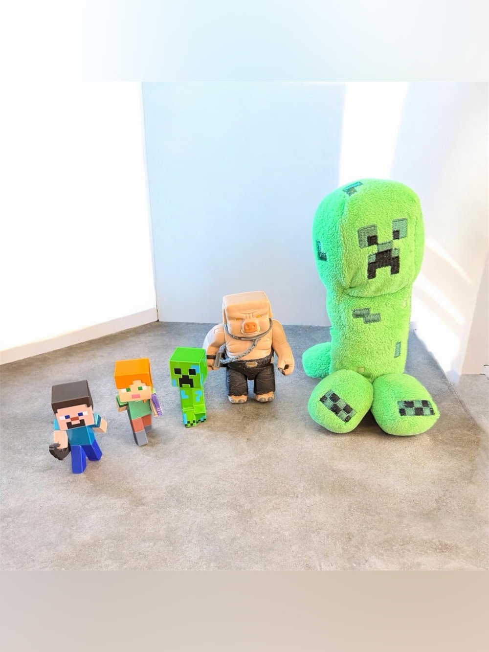 Minecraft Bundle of 5 - Plush and Figures